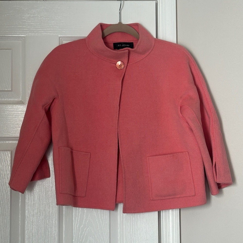 St. John Collection Pink Coral Cropped Wool Angora Cashmere Jacket Blazer Size 2